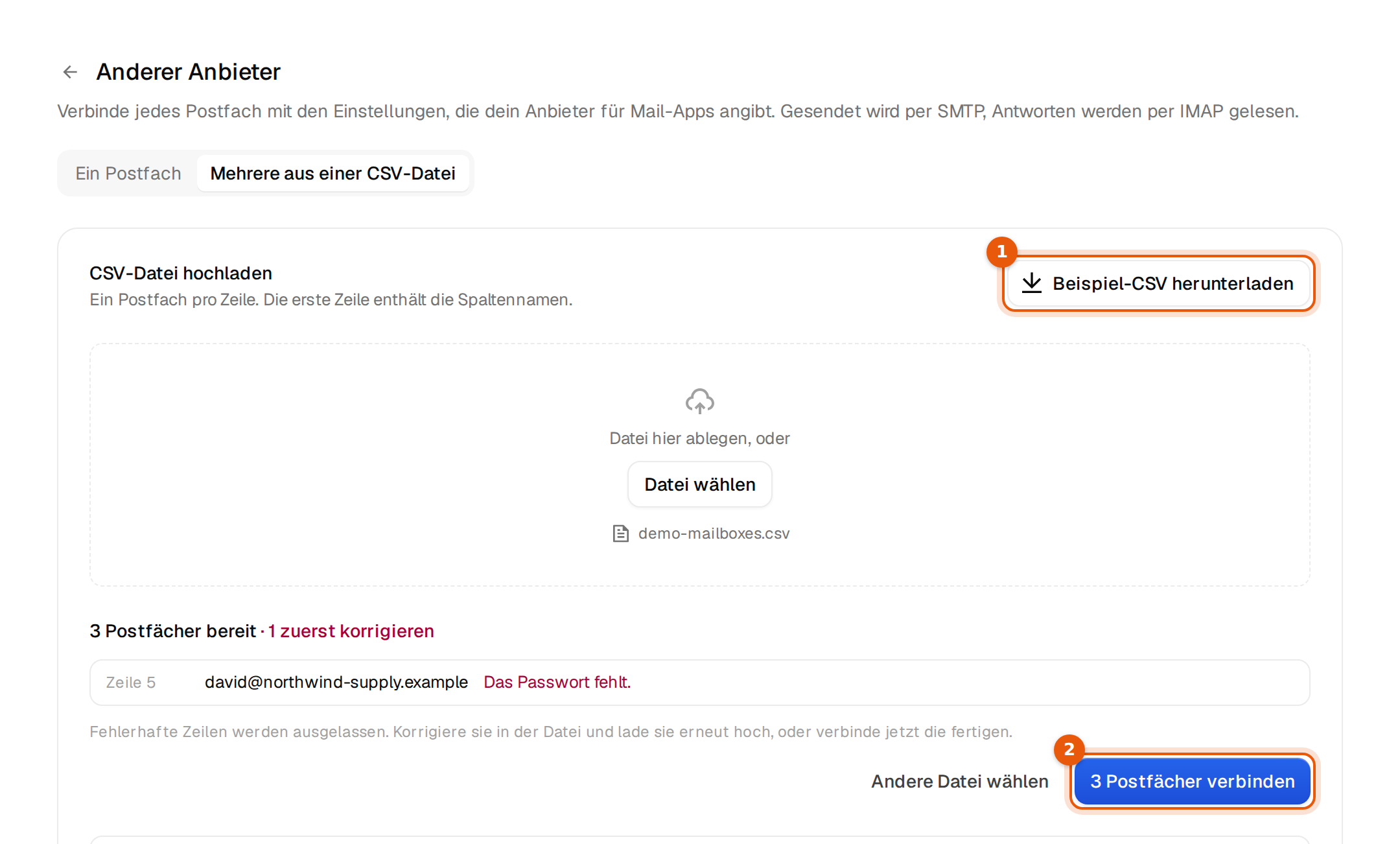 Der CSV-Upload mit drei bereiten Postfächern und einer Zeile, in der das Passwort fehlt